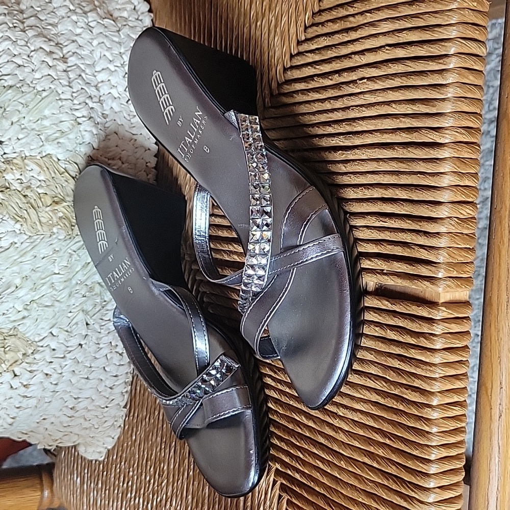 Italian Shoemakers Twiggy, silver, jeweled sandal, size 8 - Picture 3 of 14